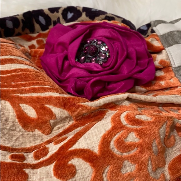 Gorgeous Custom  Bag - Picture 9 of 10